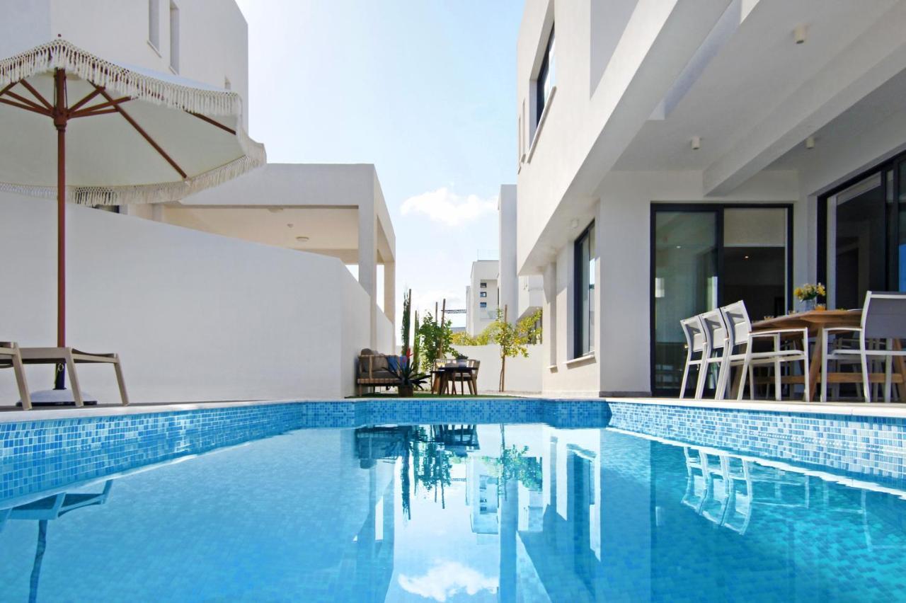 Villa Queen Eleanor Протарас Екстериор снимка